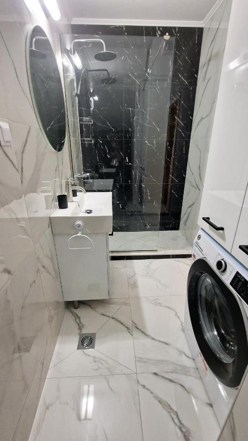 Pg Luxury Apartment Kavala Exteriör bild
